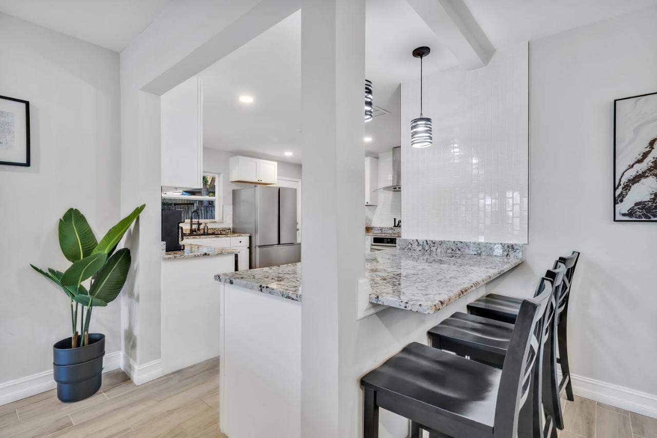 Modern Lake Front Casita Near Winter Park! 奥兰多 外观 照片